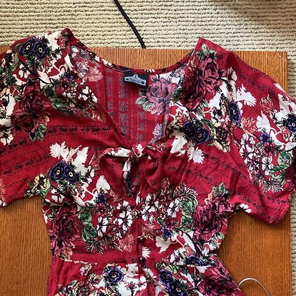 ANGIE Wide Leg bohemian floral jumpsuit with flirty peak a boo twist tie on top - Picture 13 of 13